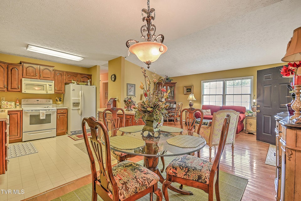Photo #20: 713 Teasel Drive