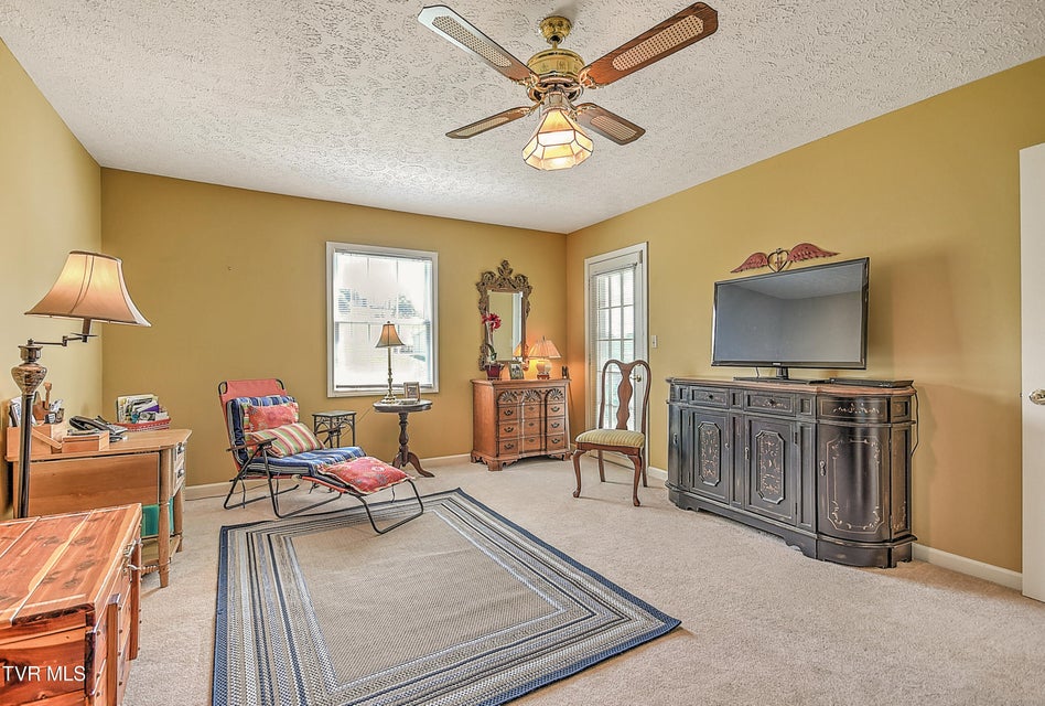 Photo #24: 713 Teasel Drive