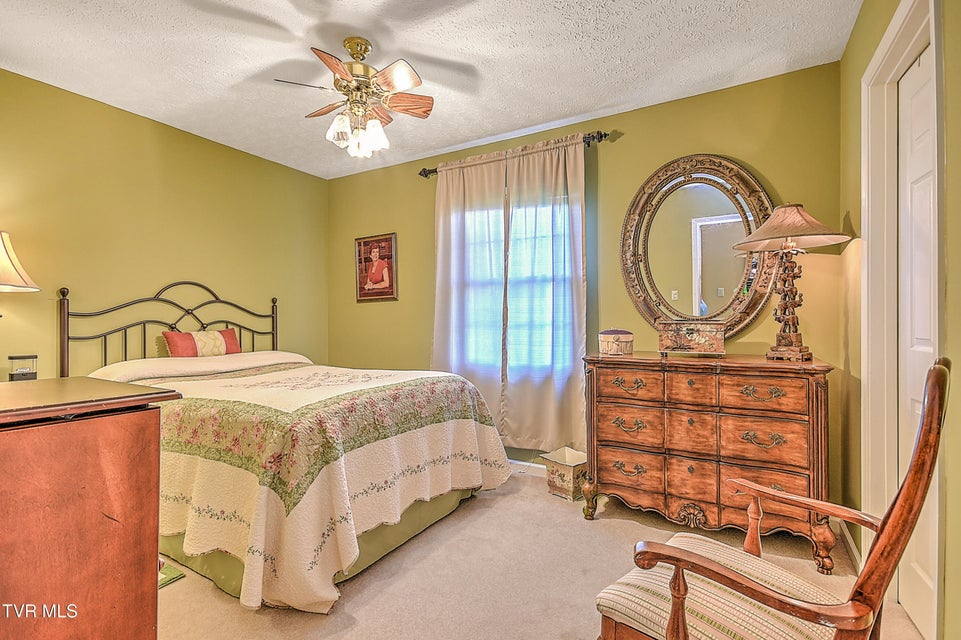 Photo #29: 713 Teasel Drive