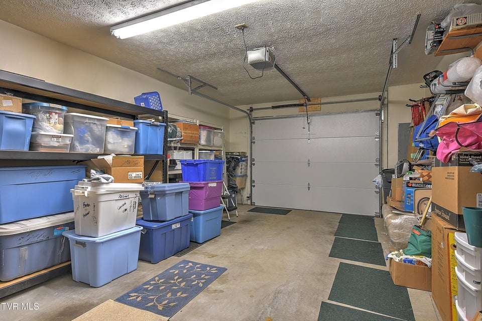 Photo #37: 713 Teasel Drive