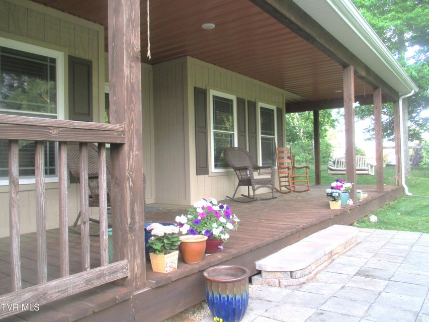 Photo #38: 123 Rose Hill Drive