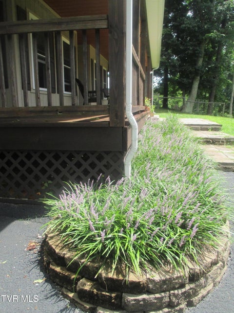 Photo #36: 123 Rose Hill Drive
