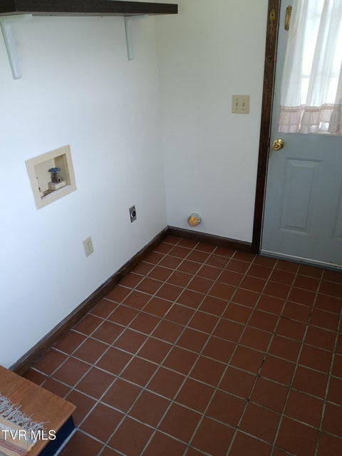 Photo #27: 120 Lynnwood Drive