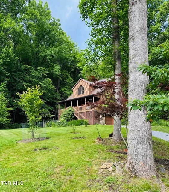 Photo #10: 103 Meadow Springs Court