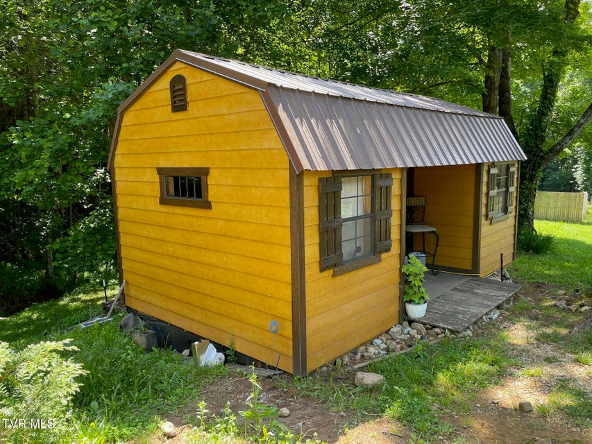 Photo #11: 1598 Shingletown Road