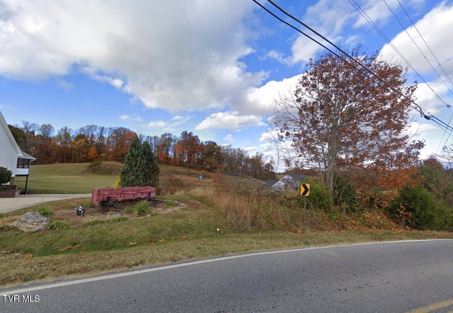 Photo #2: 334 Kinchloe Mill Road