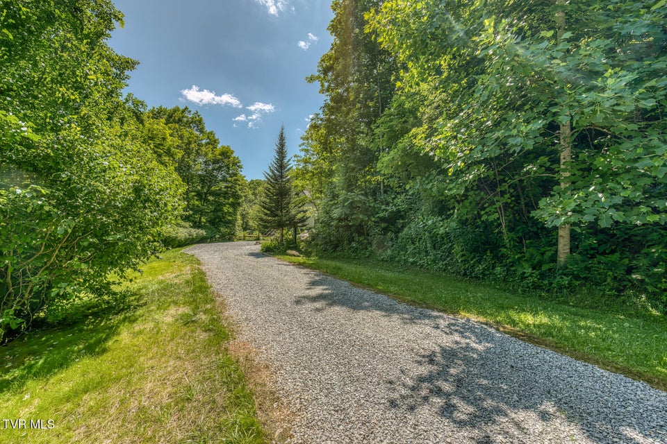 Photo #61: 410 Eagle Ridge Road