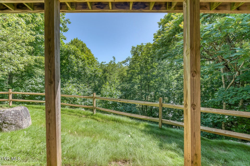 Photo #73: 410 Eagle Ridge Road