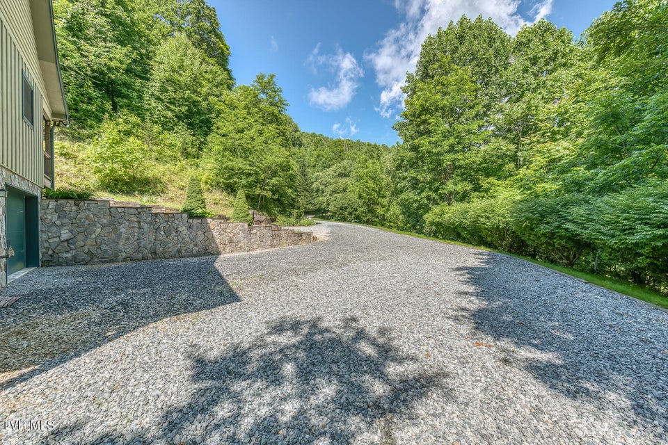 Photo #86: 410 Eagle Ridge Road