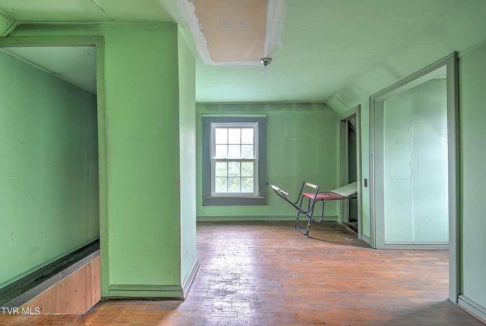 Photo #12: 1230 Carolina Avenue