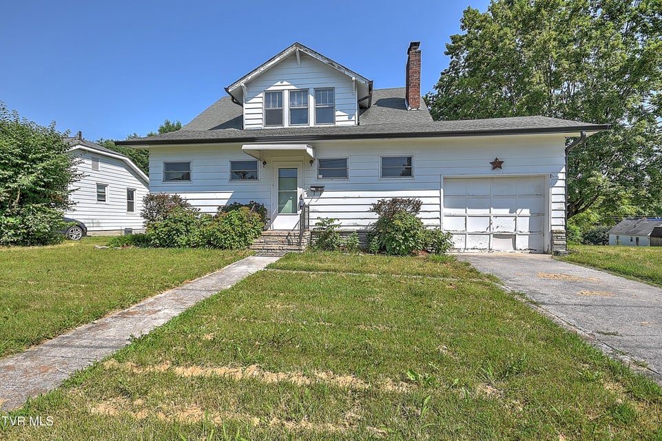 Photo #2: 1149 Moorland Avenue