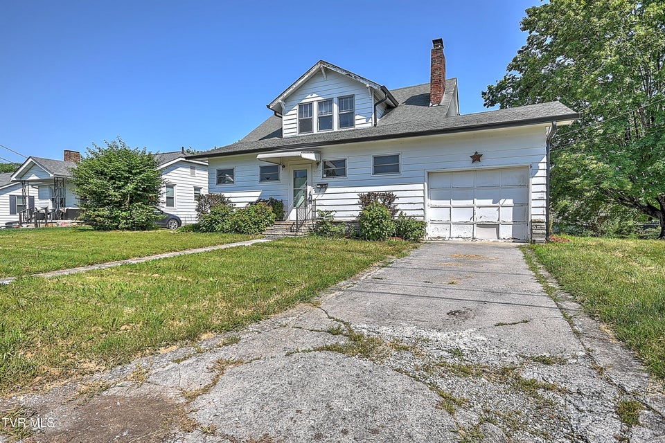 Photo #50: 1149 Moorland Avenue