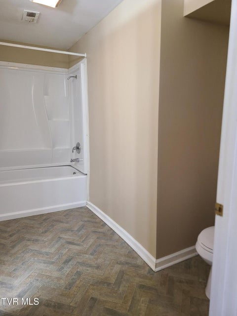 Photo #11: 1814 Park Street