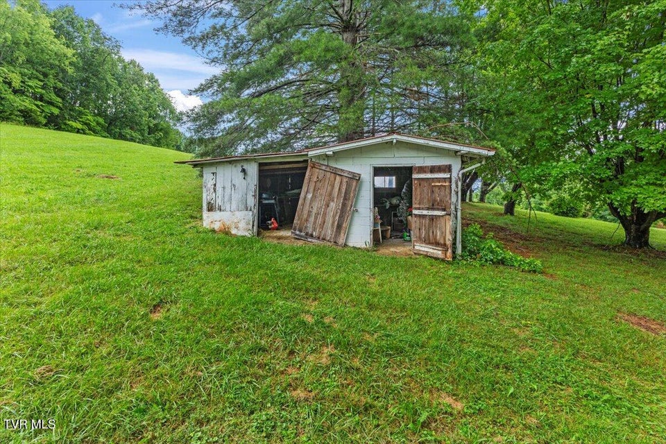 Photo #17: 485 Garrison Hollow Road