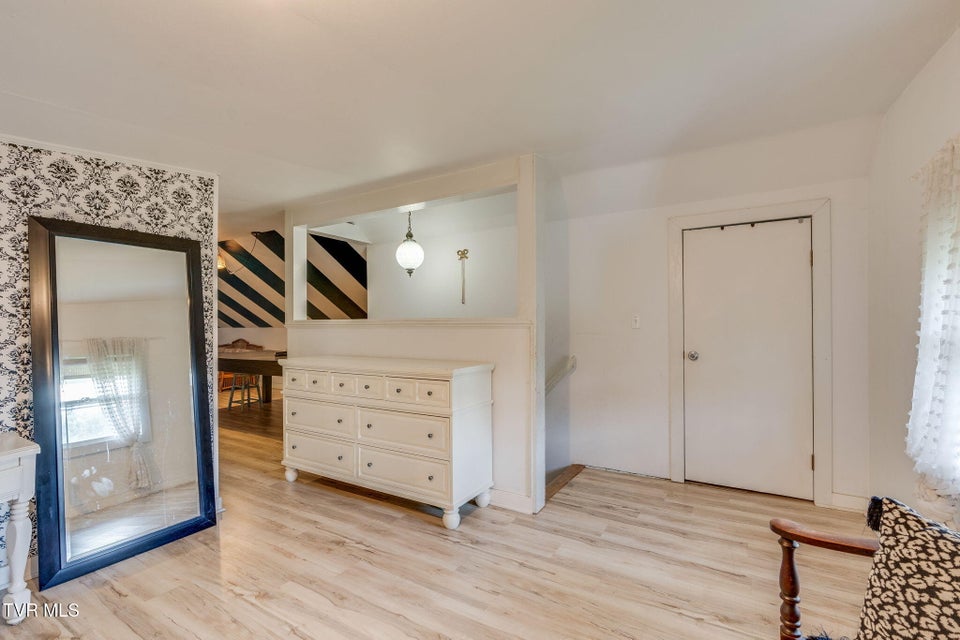 Photo #23: 604 Parkway Boulevard