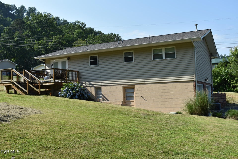 Photo #7: 123 Valley View Drive