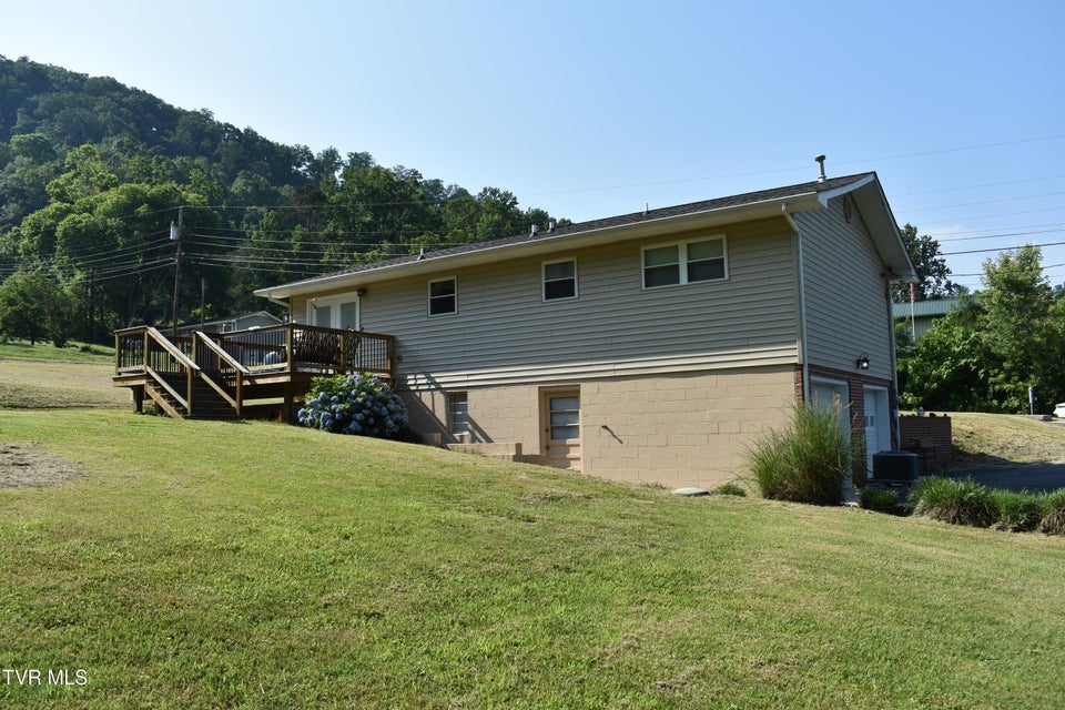 Photo #8: 123 Valley View Drive