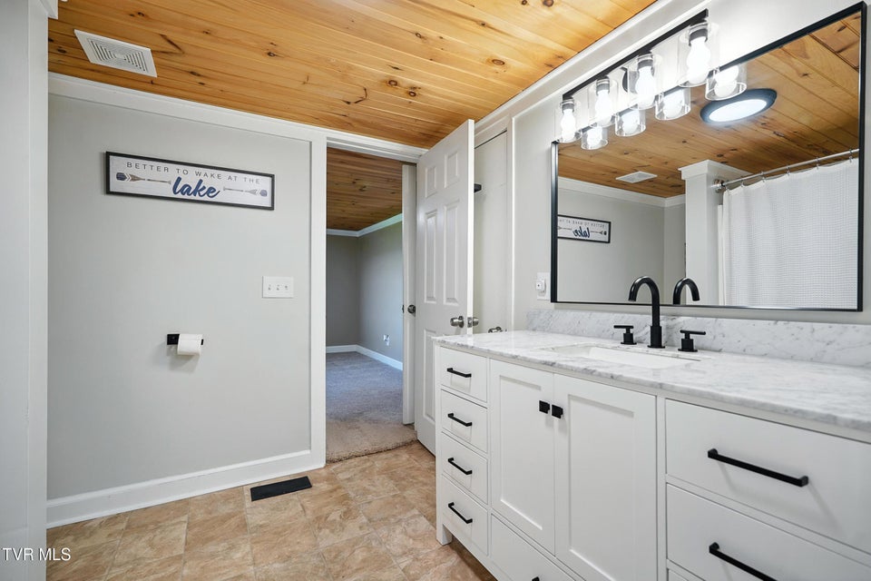 Photo #10: 117 Trail Lane