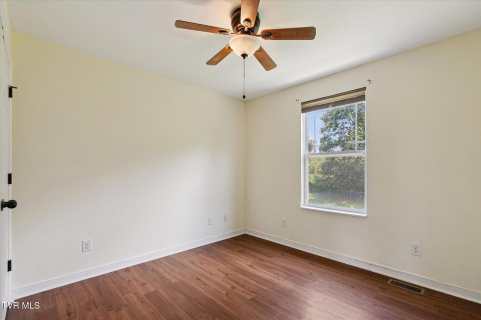 Photo #41: 104 Ricker Avenue