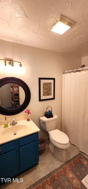 Photo #13: 312 Old Franklin Place