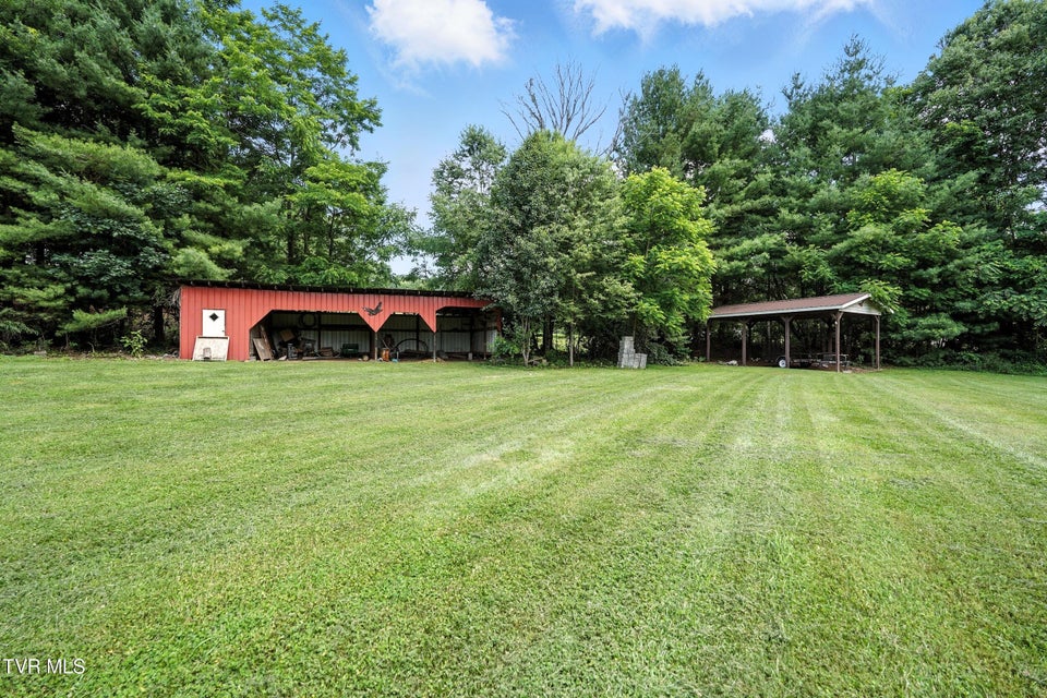 Photo #39: 1037 Swift Hollow Road
