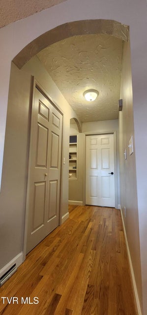 Photo #10: 312 Old Franklin Place
