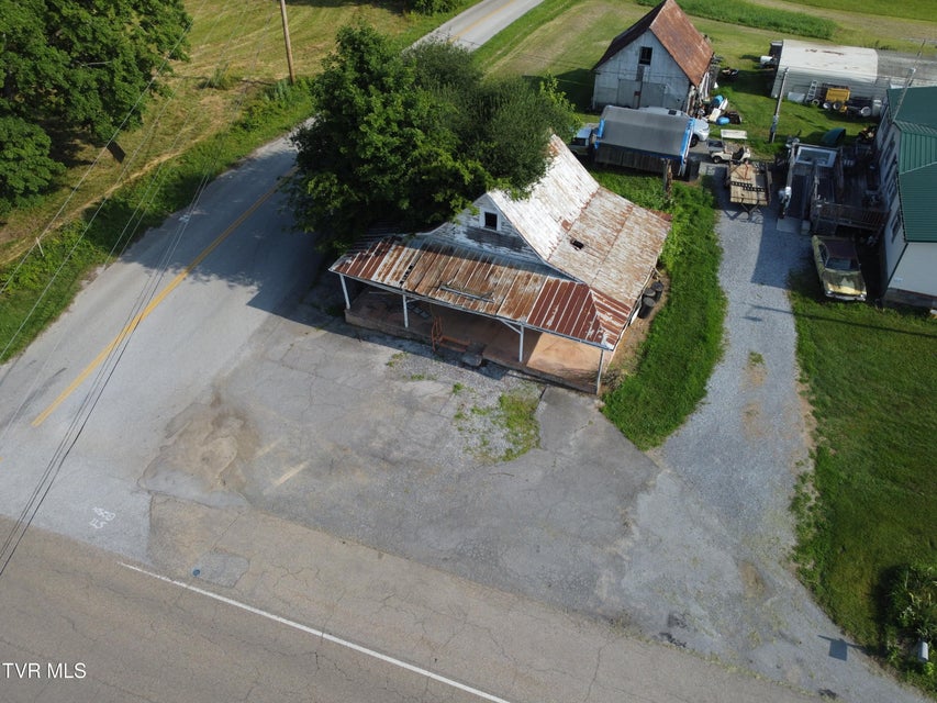 Photo #2: 893 Highway 81