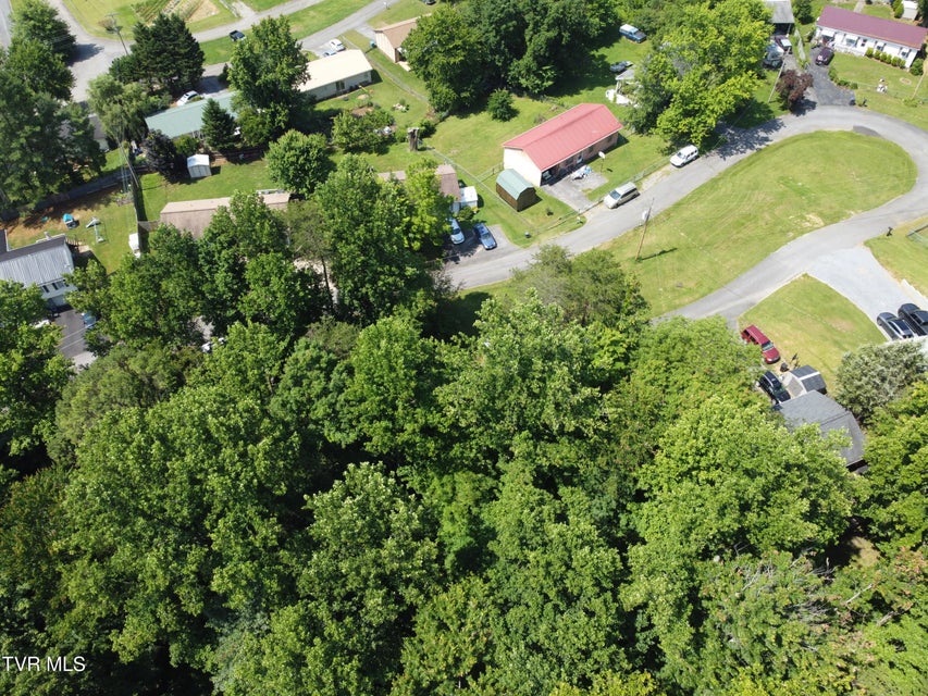 Photo #4: Hillside Hillside Drive