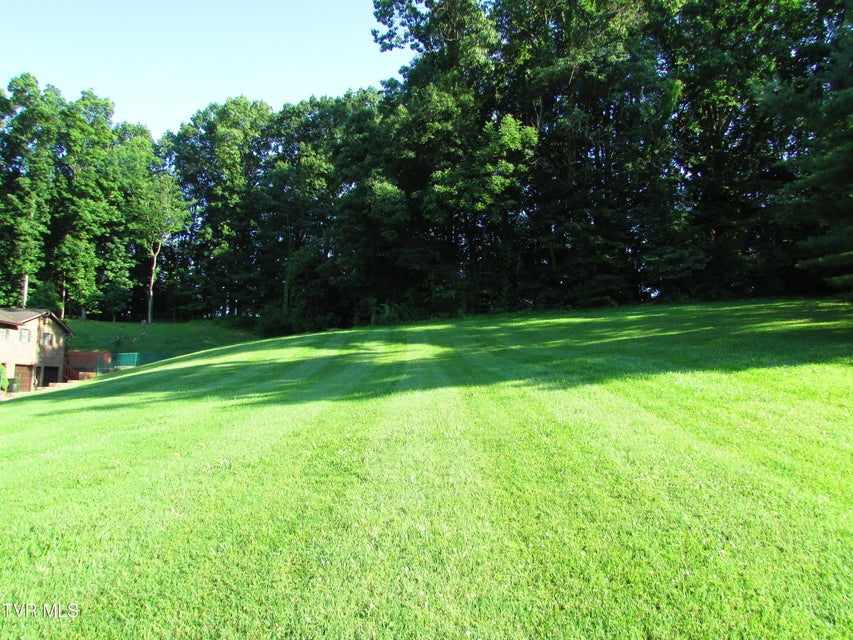 Photo #15: 186 Windsong Drive