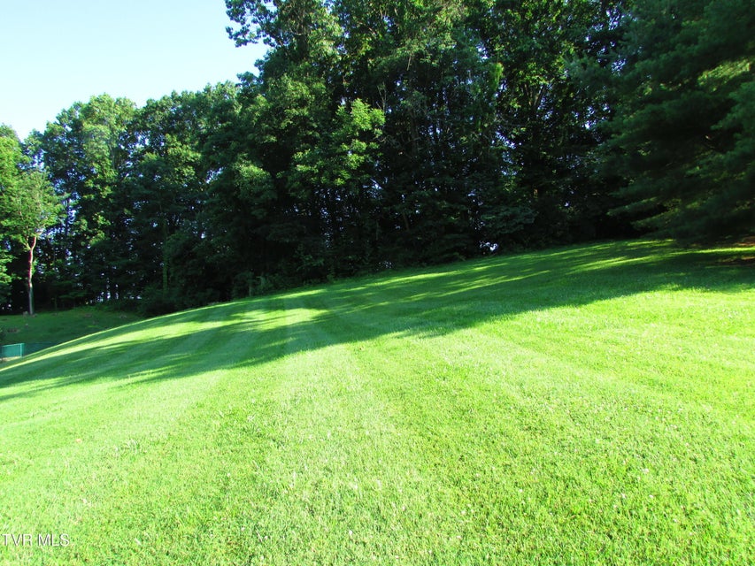 Photo #16: 186 Windsong Drive