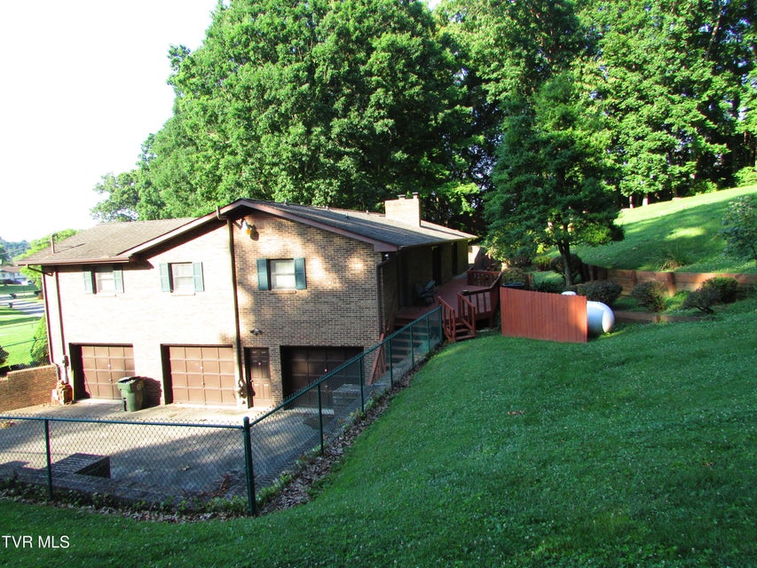 Photo #5: 186 Windsong Drive