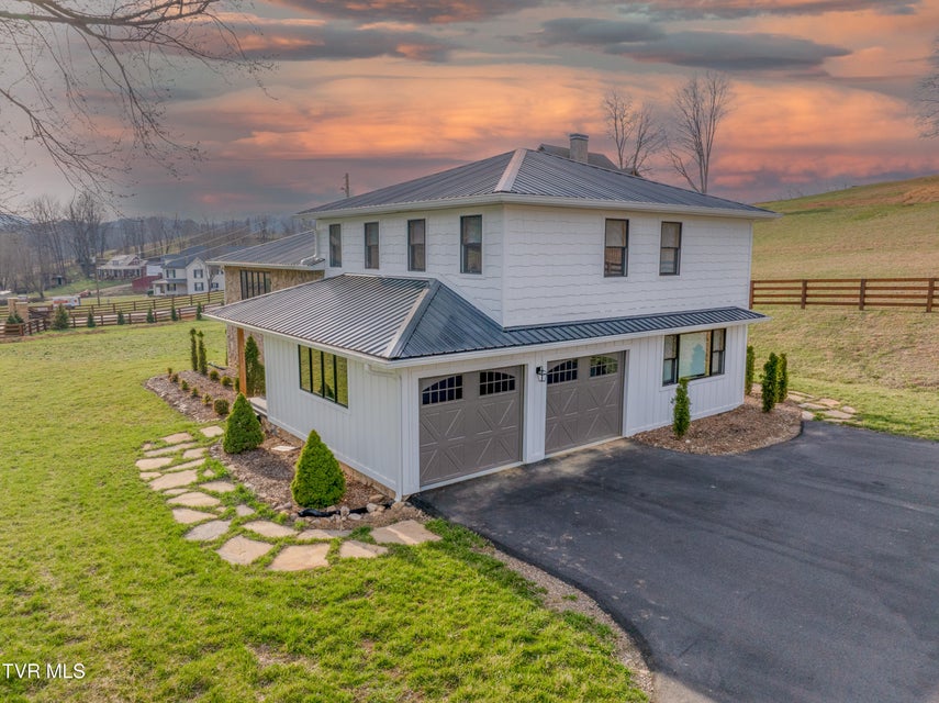 Photo #3: 1934 Dry Hill Road
