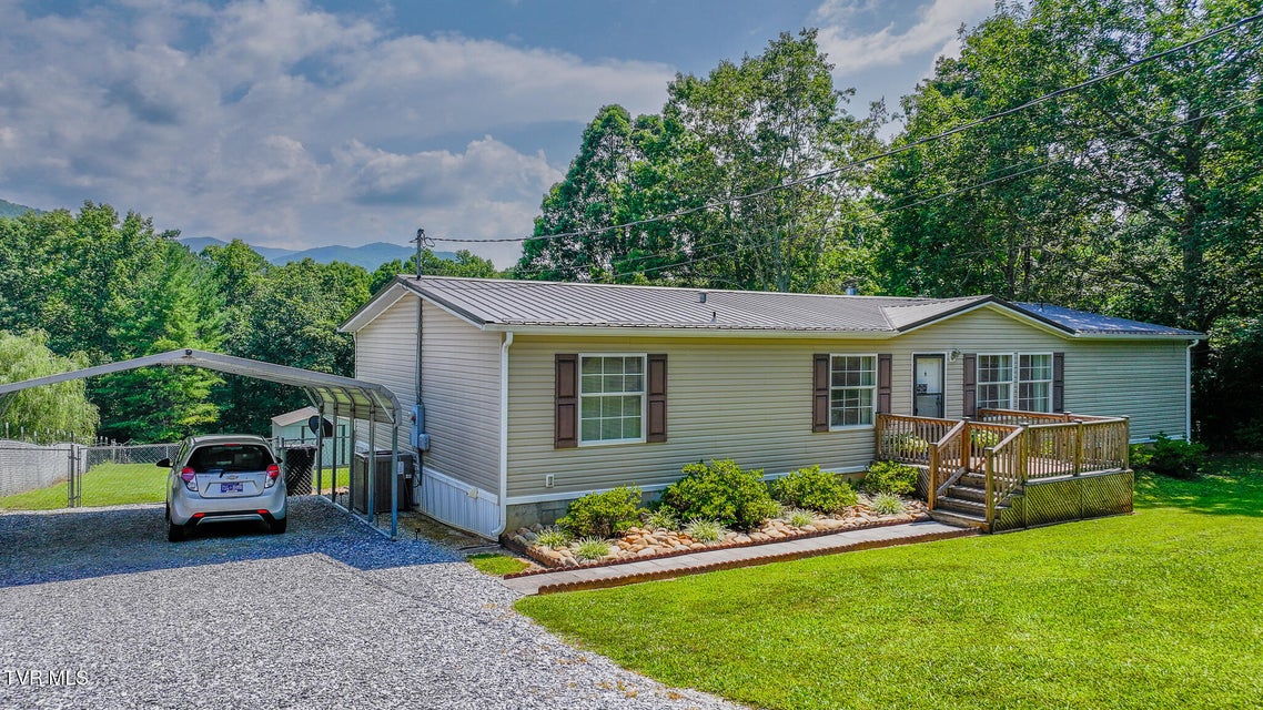 Photo #33: 1070 Bill Martin Road