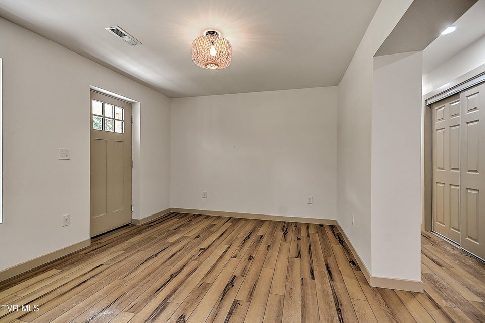 Photo #16: 1312 Tranbarger Drive