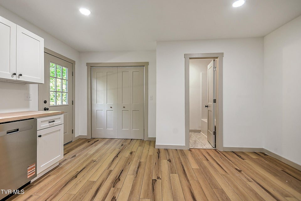 Photo #22: 1312 Tranbarger Drive