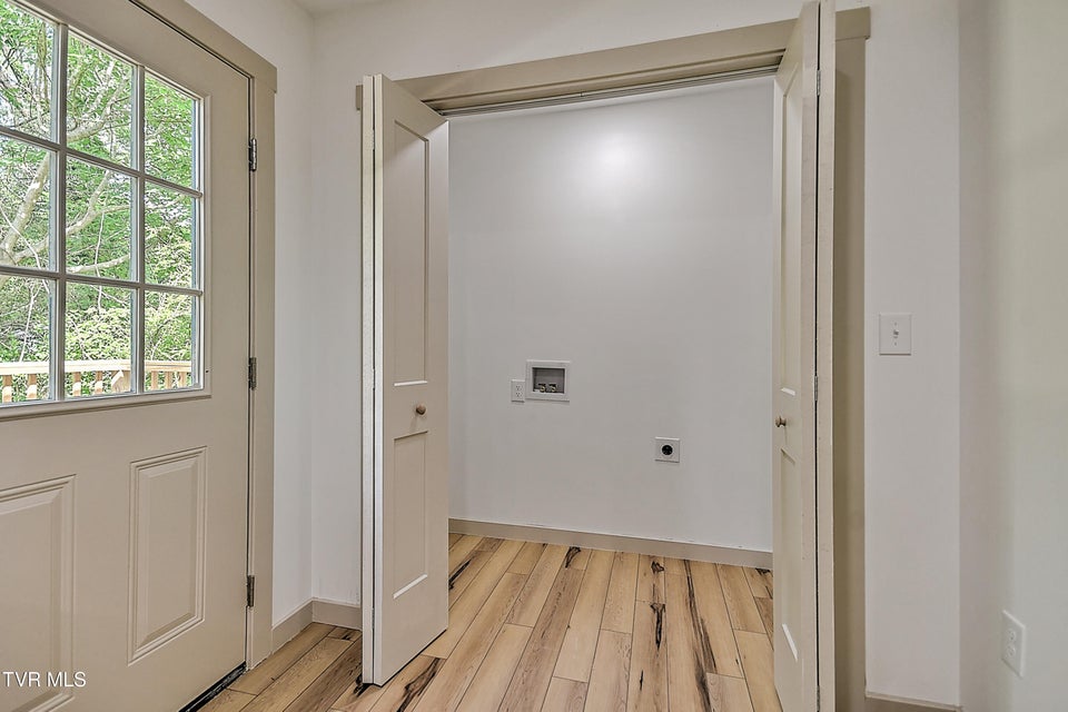 Photo #31: 1312 Tranbarger Drive