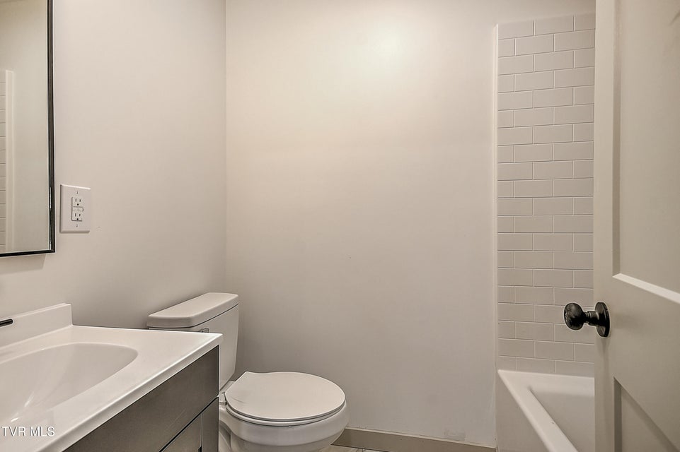 Photo #33: 1312 Tranbarger Drive