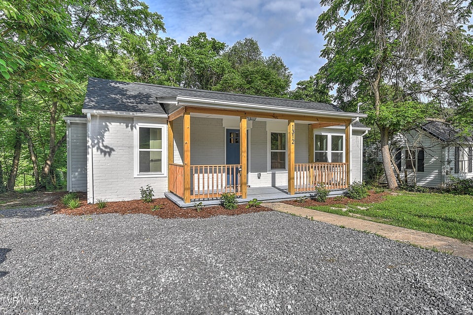 Photo #49: 1312 Tranbarger Drive