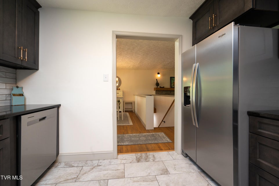 Photo #17: 101 Ridgewood Drive