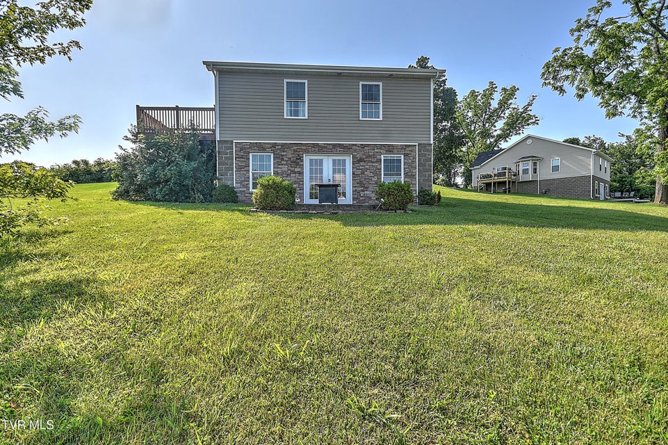 Photo #50: 517 Glade Street
