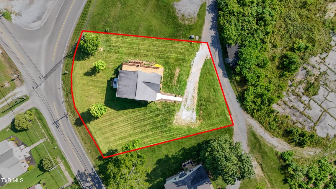 Photo #4: 517 Glade Street