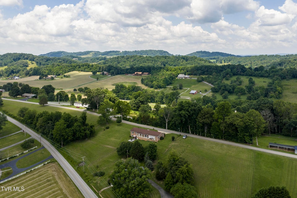 Photo #28: 152 Boone Road