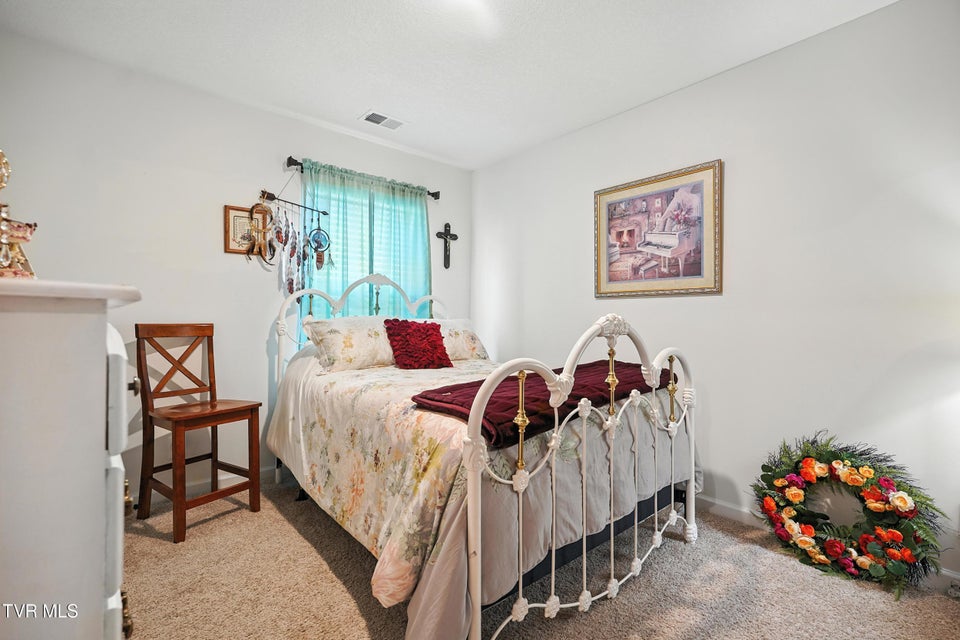 Photo #24: 3145 Phillips Way