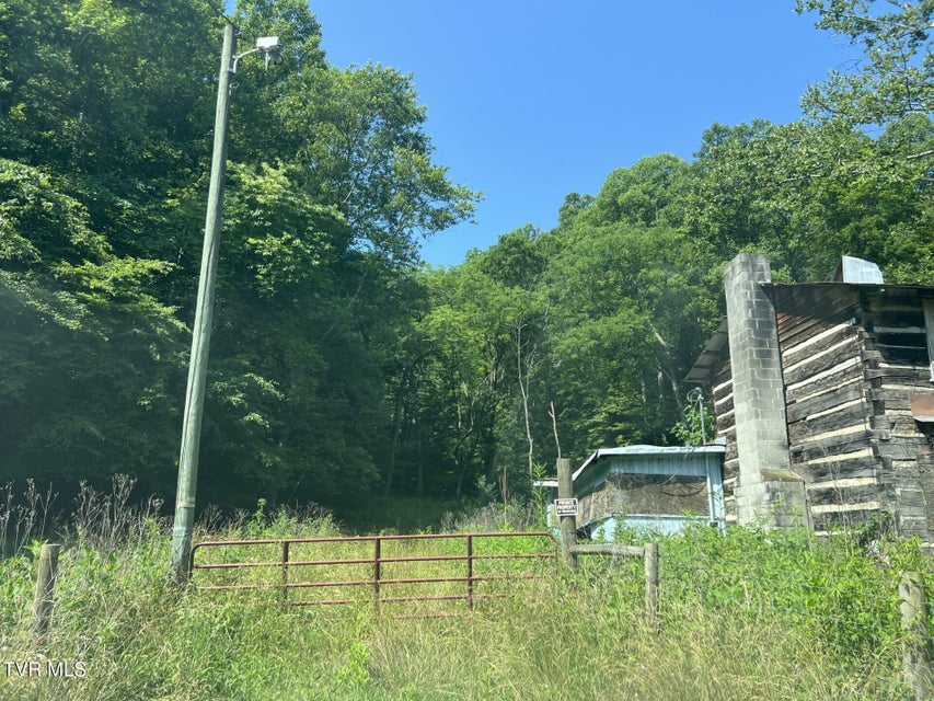 Photo #5: 5742 Coeburn Road