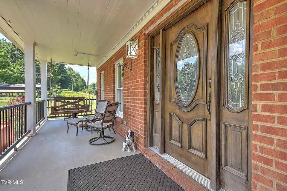Photo #5: 22643 Twin Oaks Road