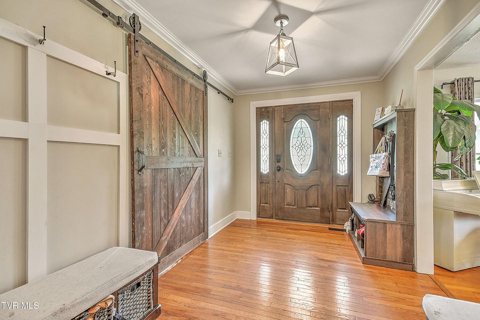 Photo #6: 22643 Twin Oaks Road