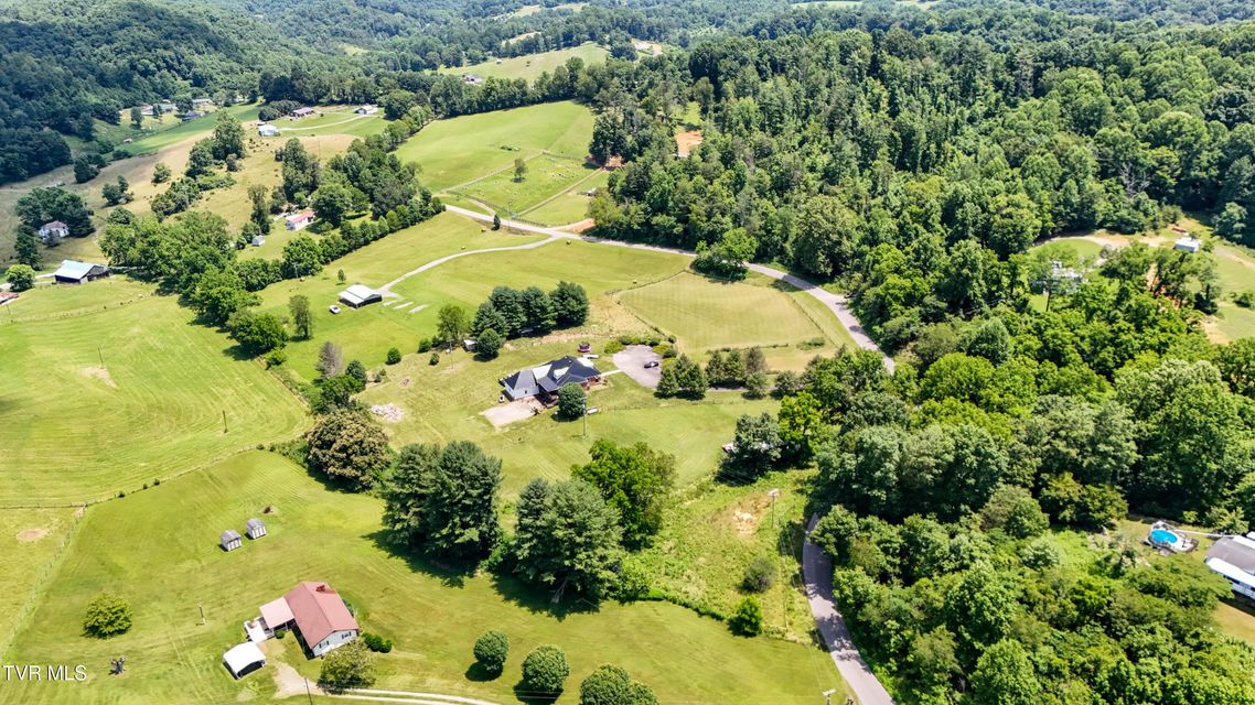 Photo #73: 22643 Twin Oaks Road