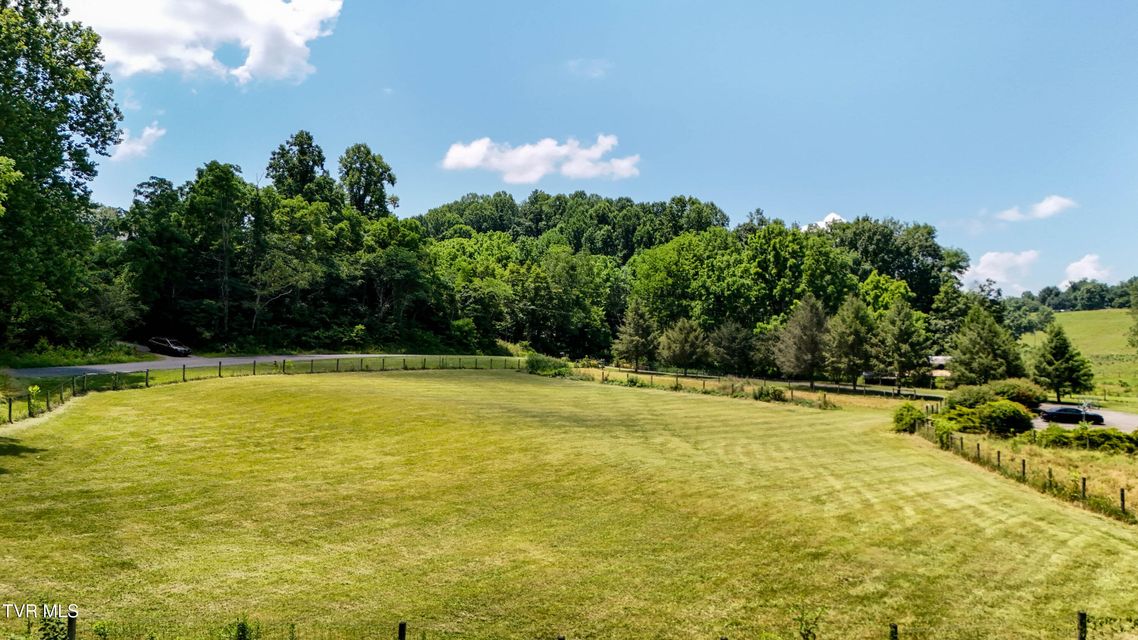 Photo #90: 22643 Twin Oaks Road