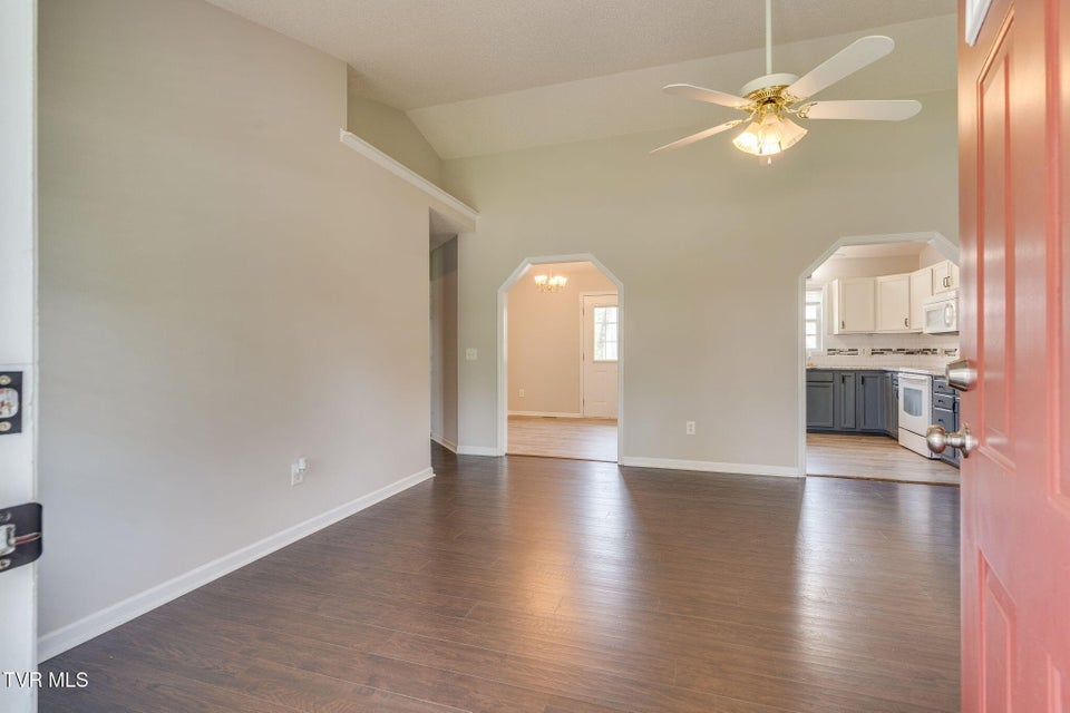 Photo #4: 3305 Mayfield Drive
