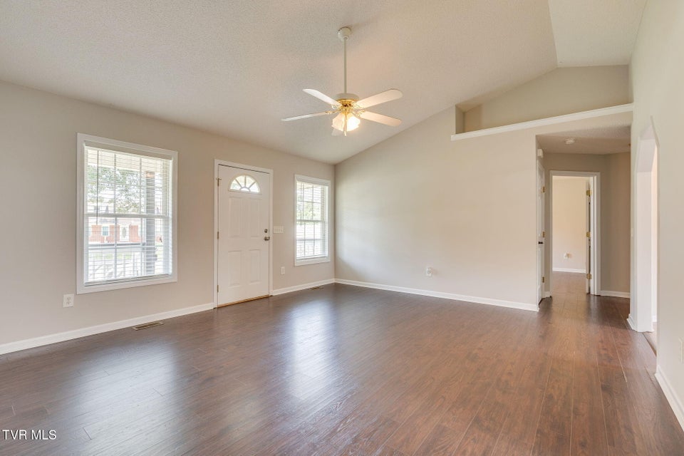 Photo #6: 3305 Mayfield Drive